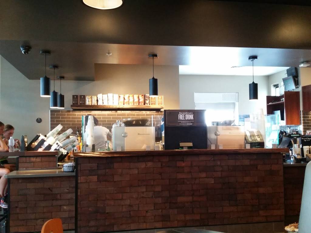Starbucks | cafe | S69 W15476 W Janesville Rd, Muskego, WI 53150, USA | 4144220445 OR +1 414-422-0445