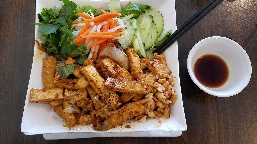 Hello Vietnam Restaurant | restaurant | 11632 Hwy 99, Everett, WA 98204, USA | 4252908562 OR +1 425-290-8562