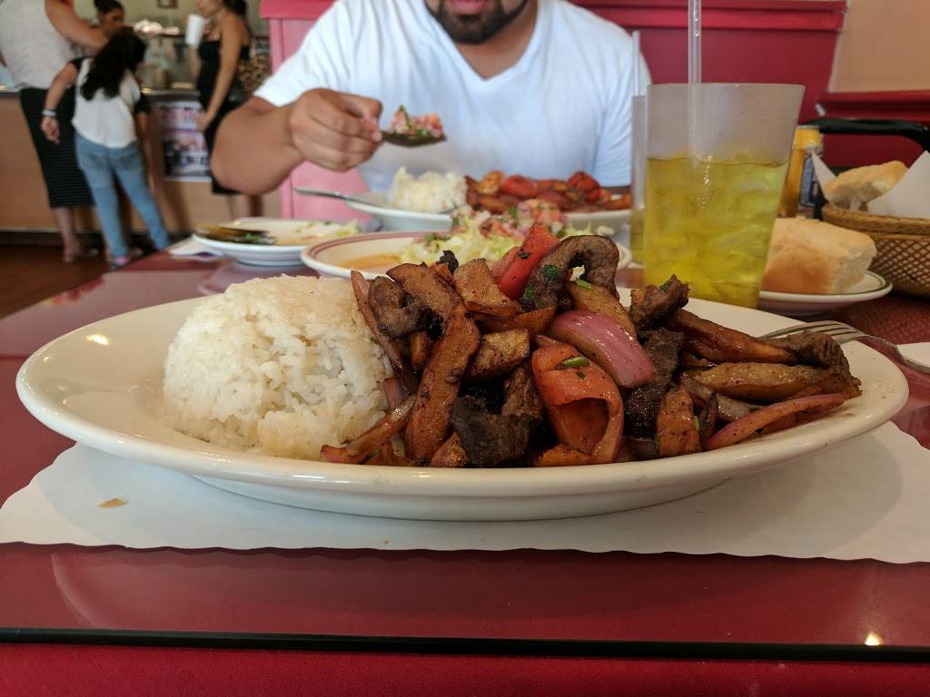 Marios Peruvian & Seafood | restaurant | 5786 Melrose Ave, Los Angeles, CA 90038, USA | 3234664181 OR +1 323-466-4181