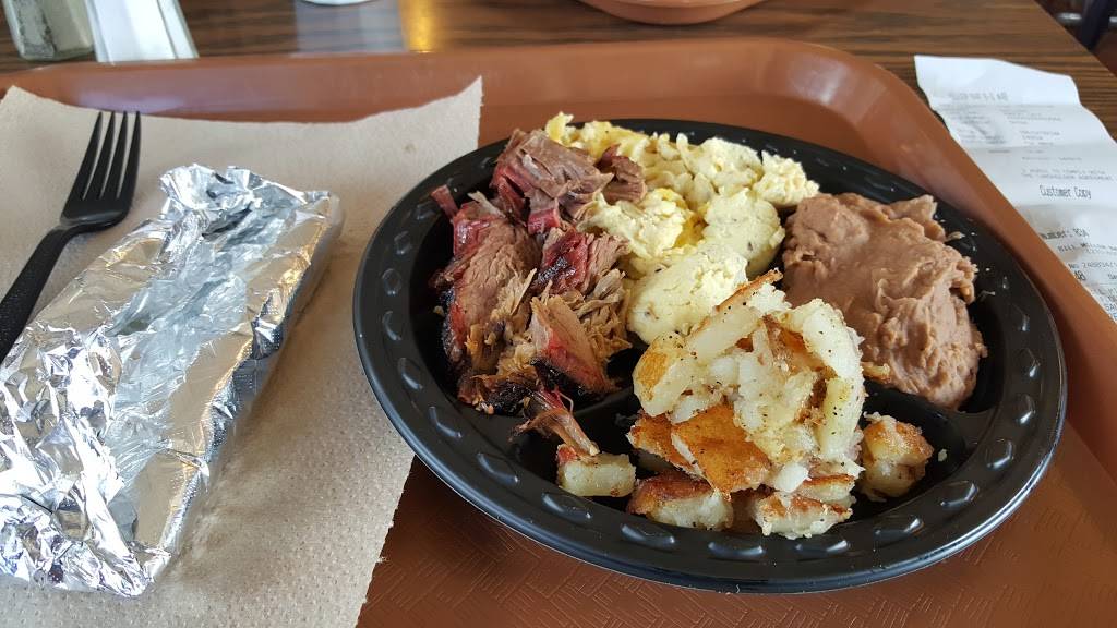 Bill Miller Bar-B-Q | restaurant | 2400, 10676 Toepperwein Rd, Converse, TX 78109, USA | 2106591202 OR +1 210-659-1202