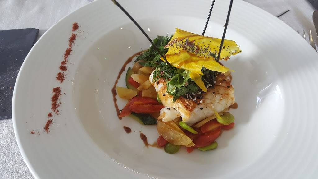 Restaurant La Bonne Fourchette - Pub Totem | meal delivery | 125 Rue Notre Dame, Donnacona, QC G3M 1G3, Canada | 4182853626 OR +1 418-285-3626