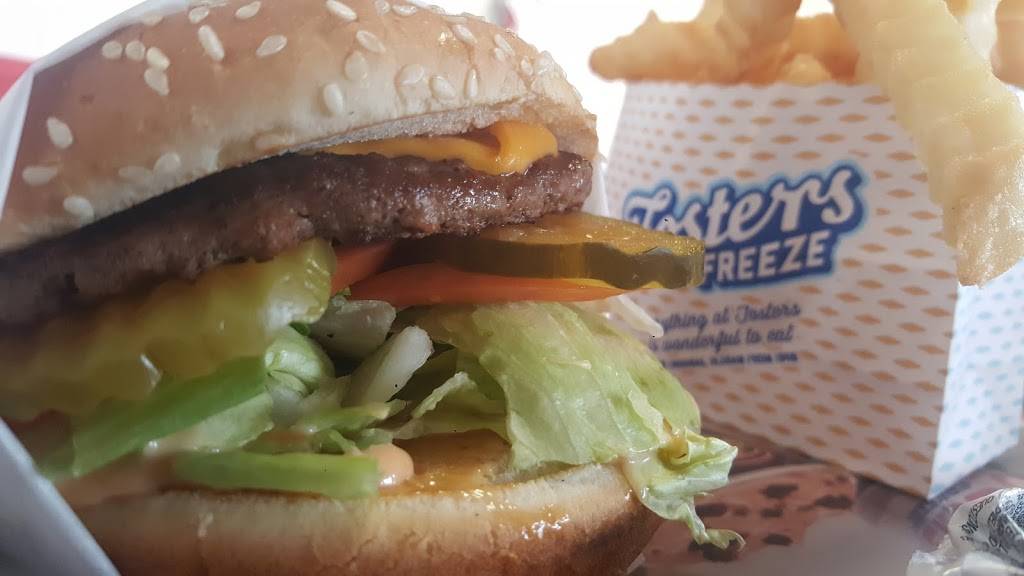 Fosters Freeze | restaurant | 598 E Tulare St, Dinuba, CA 93618, USA | 5595911625 OR +1 559-591-1625