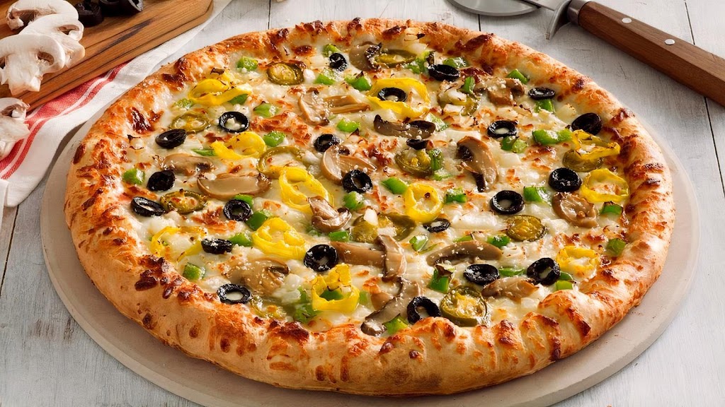Hunt Brothers Pizza | restaurant | 301 N White St, Whitakers, NC 27891, USA | 2524372626 OR +1 252-437-2626