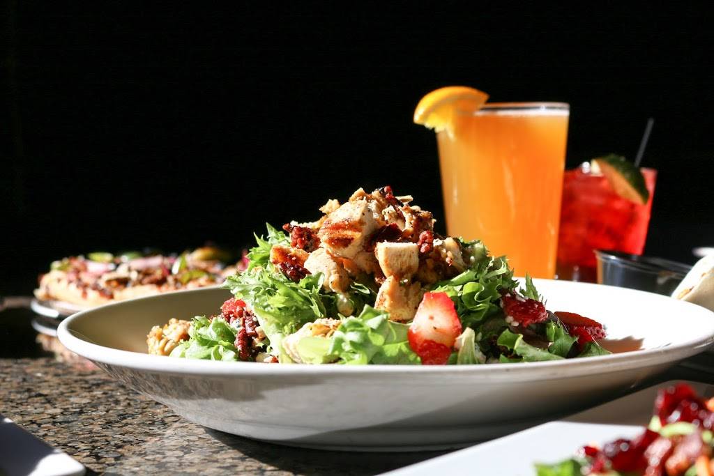 Jonathans Grille | restaurant | The Crossings, 2056 Crossings Blvd, Spring Hill, TN 37174, USA | 9314515600 OR +1 931-451-5600