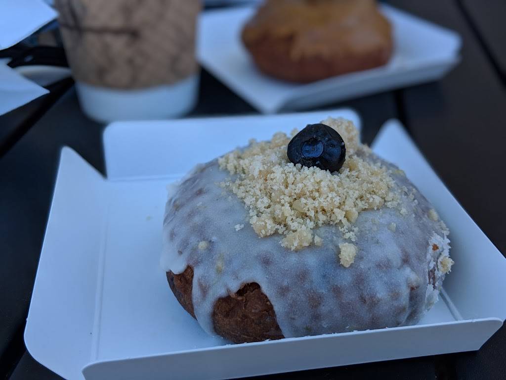 JD Flannel Donuts | restaurant | 31878 Del Obispo St Suite 122, San Juan Capistrano, CA 92675, USA | 9492184483 OR +1 949-218-4483