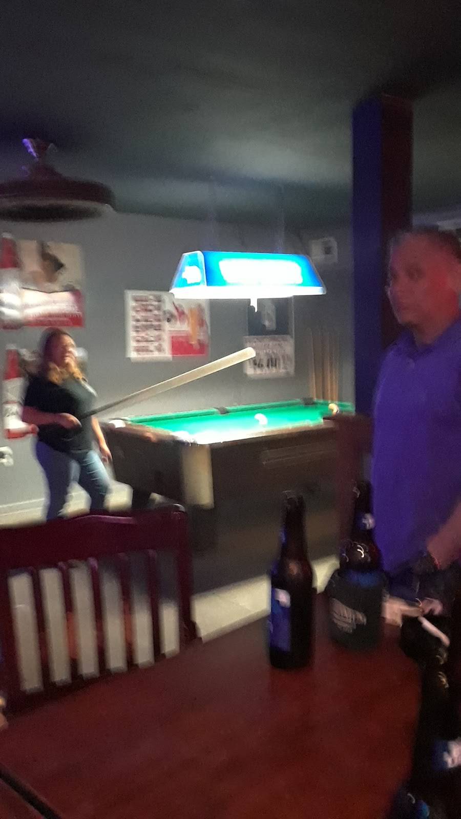 Blues Bar & Grill | restaurant | 11948 Hwy 6, Santa Fe, TX 77510, USA | 4093161321 OR +1 409-316-1321