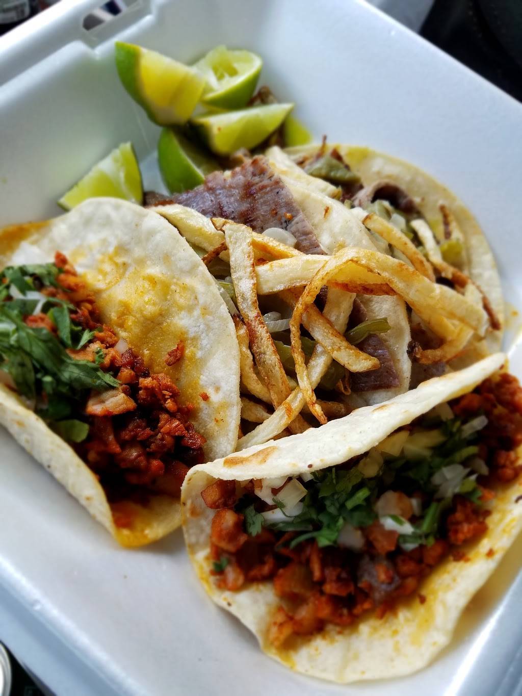 Taqueria Lupita | restaurant | 1505 College St, Beaumont, TX 77701, USA | 4094544351 OR +1 409-454-4351