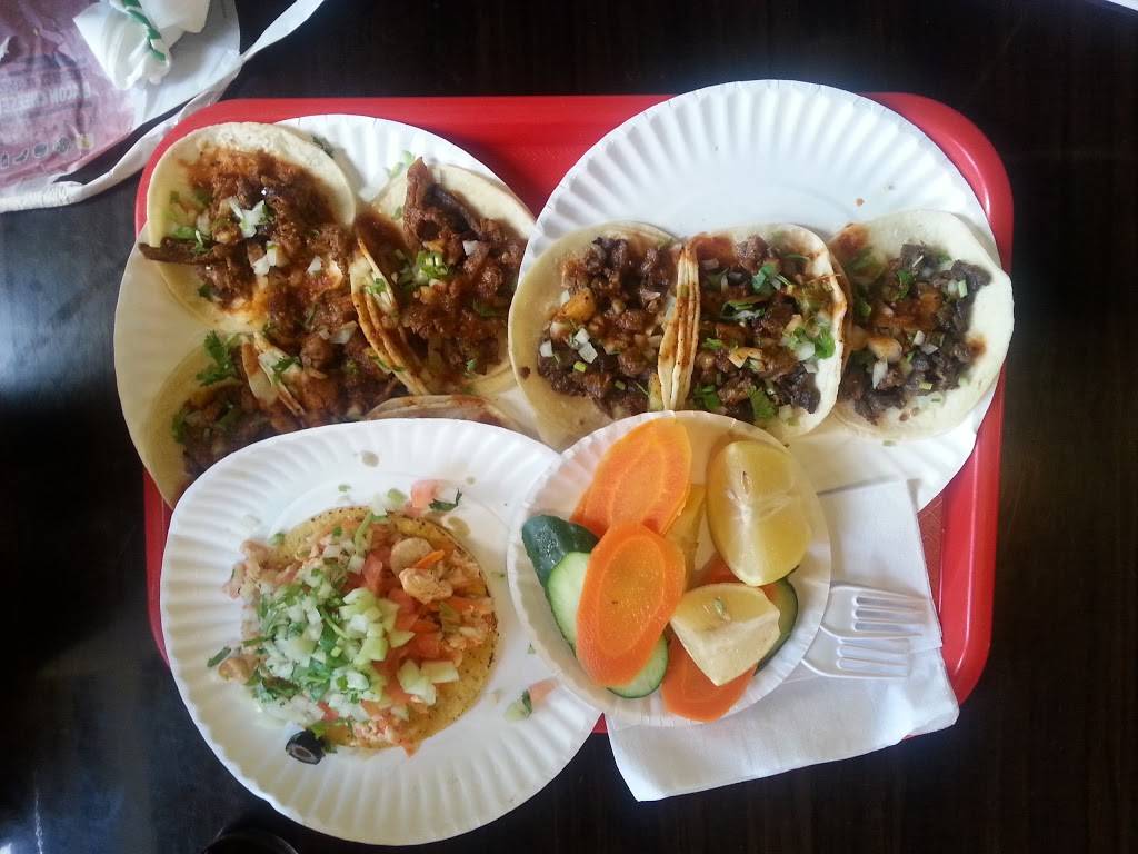 Taqueria El Fundador | restaurant | 3245 W Van Buren St, Phoenix, AZ 85009, USA | 6022339818 OR +1 602-233-9818