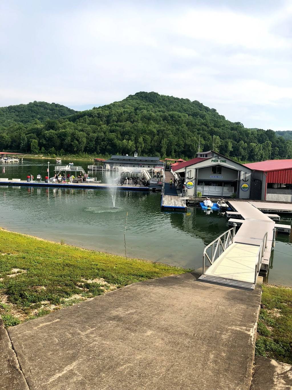 Coppertop Restaurant | restaurant | 450 Cove Hollow Cir, Lancaster, TN 38569, USA | 6155484115 OR +1 615-548-4115