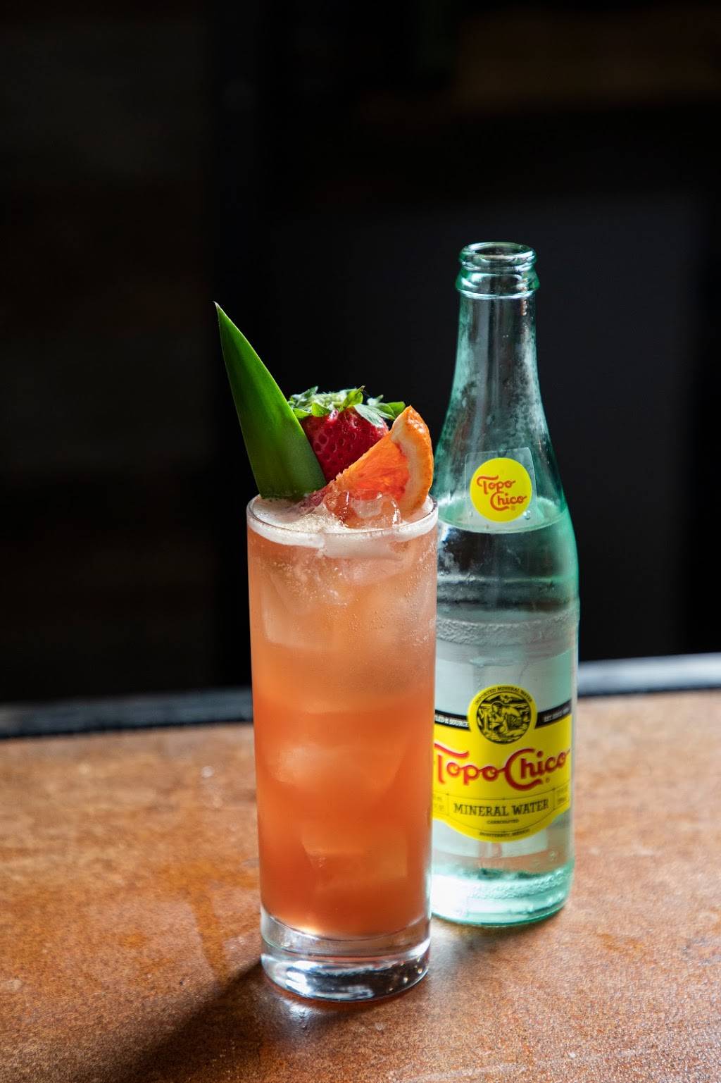 Handcraft Kitchen & Cocktails | restaurant | 735 Coleman Blvd, Mt Pleasant, SC 29464, USA | 8439728060 OR +1 843-972-8060