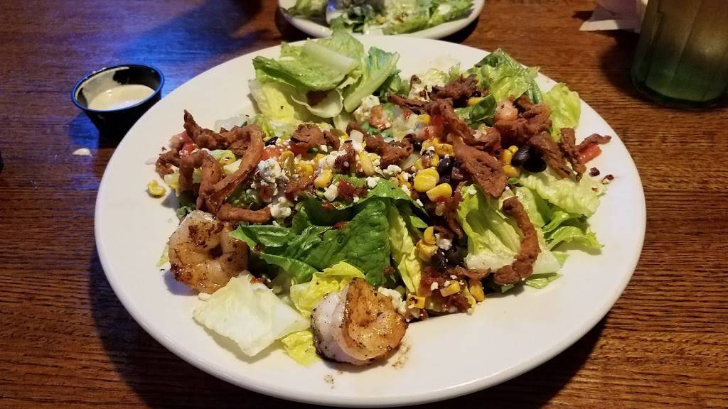 Buffalos | restaurant | 991 Peachtree Industrial Blvd, Suwanee, GA 30024, USA | 7709457100 OR +1 770-945-7100