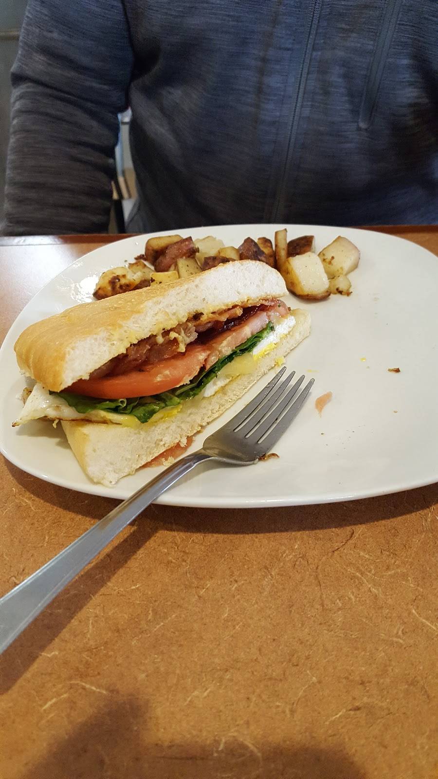 Green Apple Café | cafe | 57 Water St, North Andover, MA 01845, USA | 9789655102 OR +1 978-965-5102