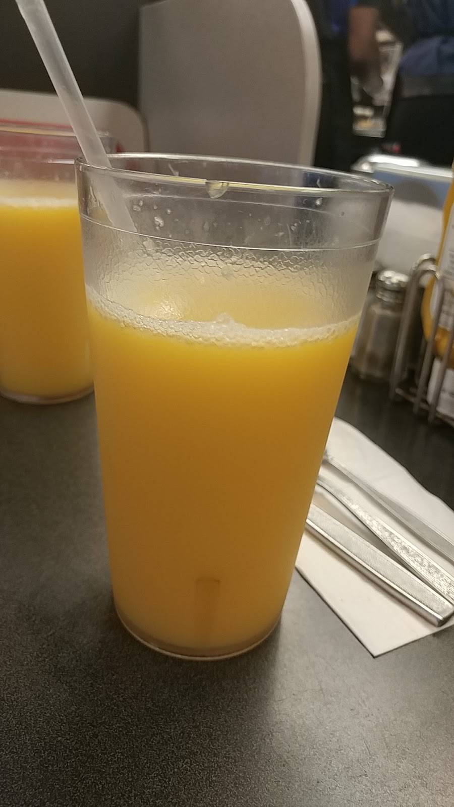 Waffle House | meal takeaway | 14951 Marsh Ln, Farmers Branch, TX 75234, USA | 9724841723 OR +1 972-484-1723