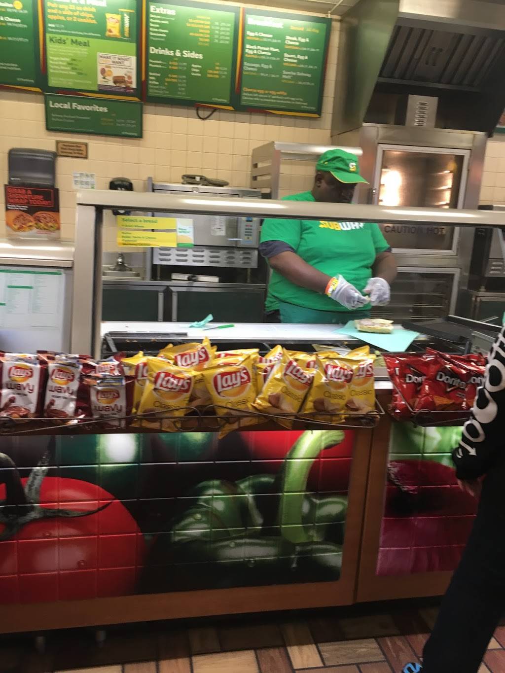 Subway | restaurant | 7807 Southtown Dr #203, Bloomington, MN 55431, USA | 9528847186 OR +1 952-884-7186