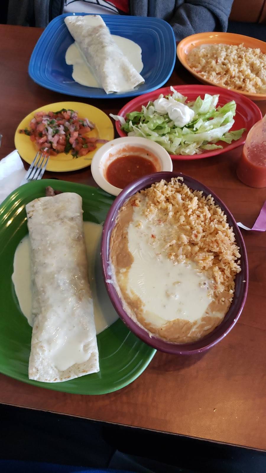 La Hacienda | restaurant | 1116 Eastchester Dr #106, High Point, NC 27265, USA | 3368416384 OR +1 336-841-6384
