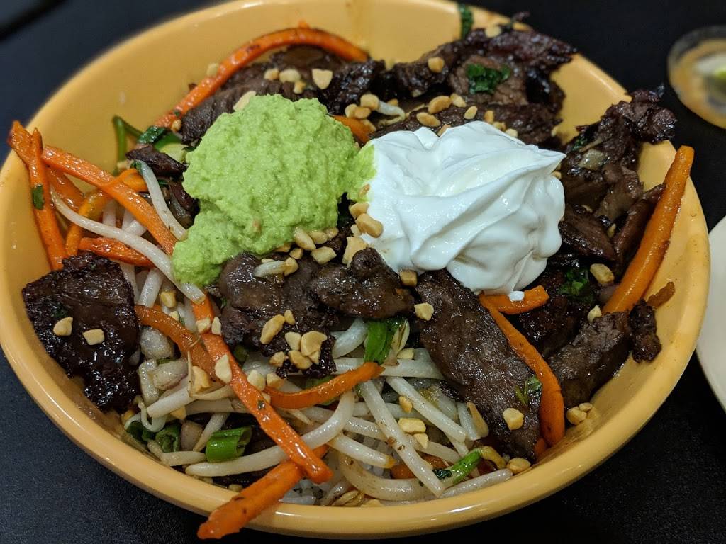 Bánh Shop | restaurant | DFW Airport, TX 75261, USA | 9729732583 OR +1 972-973-2583