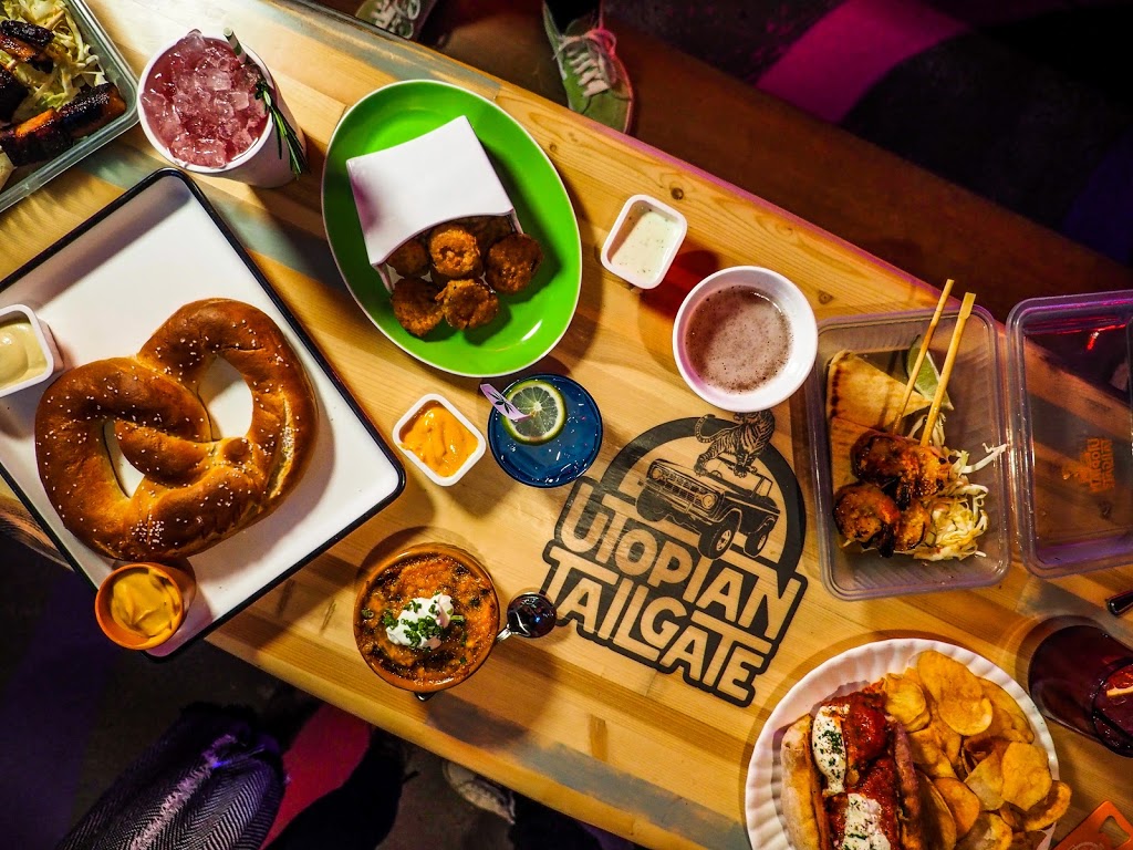 Utopian Tailgate | restaurant | 1608 N Wells St, Chicago, IL 60610, USA | 3122107799 OR +1 312-210-7799