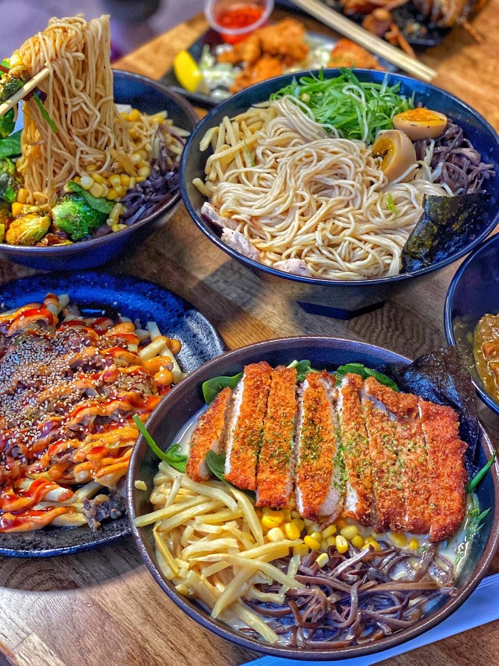 Tomi Ramen | restaurant | 2600 W Sahara Ave #119, Las Vegas, NV 89102, USA | 7023680060 OR +1 702-368-0060