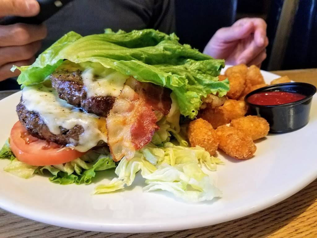 CKs Tavern & Grill | restaurant | 4142 E Chandler Blvd, Phoenix, AZ 85048, USA | 4807065564 OR +1 480-706-5564