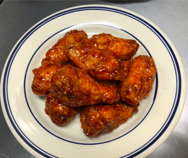 K Wings World | restaurant | 16 Goodrich Ave, Petersburg, VA 23805, USA | 8047320174 OR +1 804-732-0174