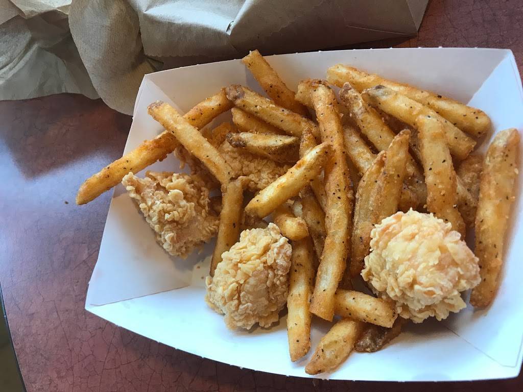 Popeyes Louisiana Kitchen | restaurant | 9830 Markham Rd, Markham, ON L6E 0H7, Canada | 9052011786 OR +1 905-201-1786