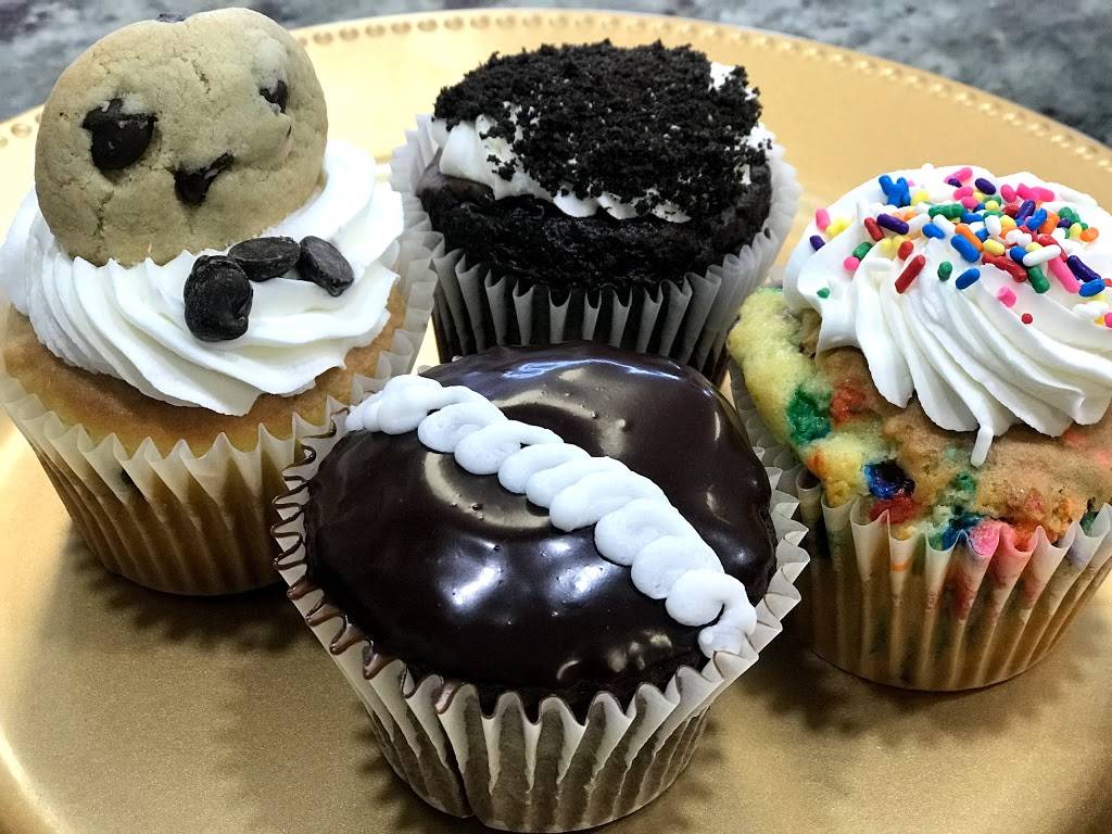 Susus Dream Cakes | bakery | 6058 W 111th St, Chicago Ridge, IL 60415, USA | 7089073805 OR +1 708-907-3805