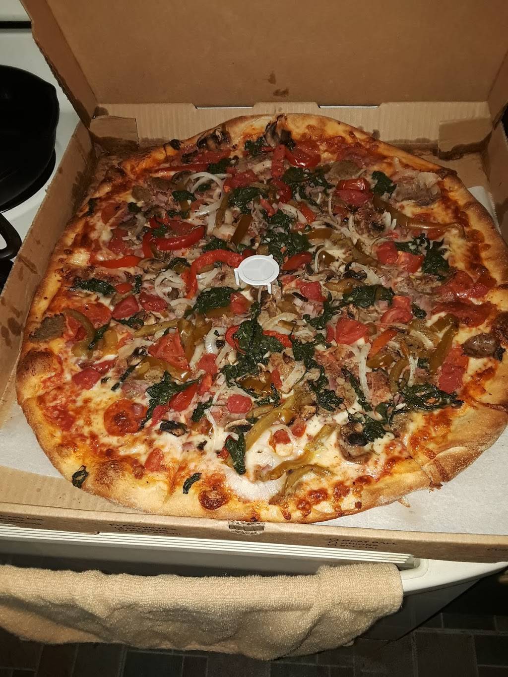 Gio-Joes Pizzeria | restaurant | 8900 S, US-1, Port St. Lucie, FL 34952, USA | 7728772176 OR +1 772-877-2176