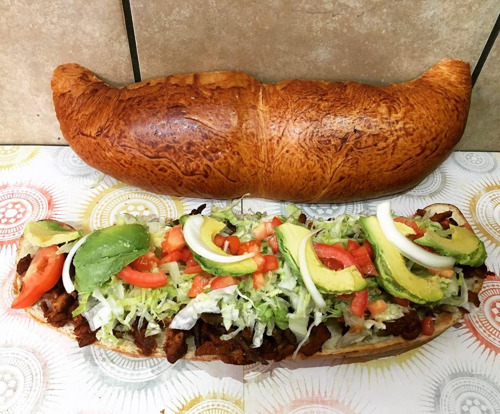 Mr. BIGOTES TAQUERIA | restaurant | 2200 W Clarendon Dr, Dallas, TX 75208, USA | 4698281835 OR +1 469-828-1835