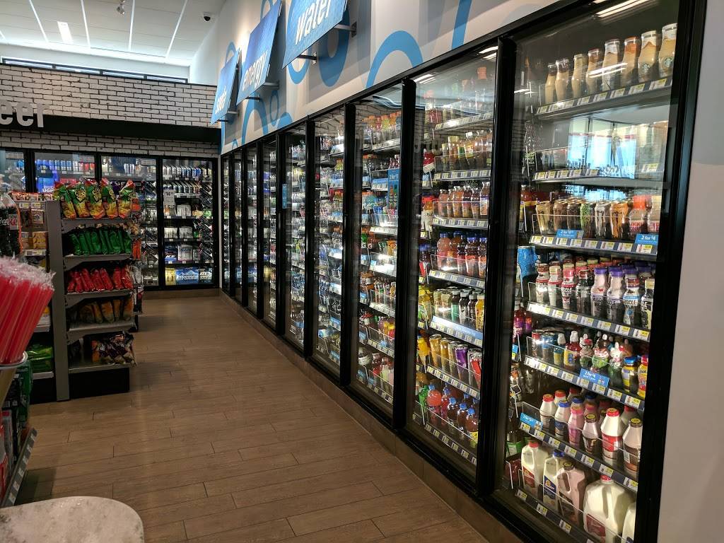 RaceTrac | cafe | 2921 Western Center Blvd, Fort Worth, TX 76131, USA | 8173064626 OR +1 817-306-4626