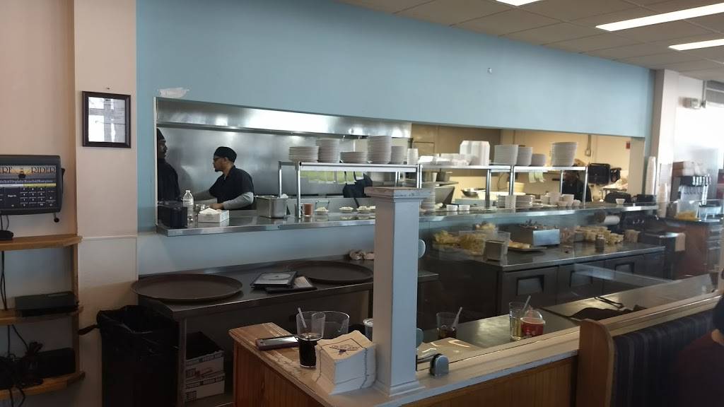 Surf Rider Restaurant | restaurant | 1 Marina Rd, Hampton, VA 23669, USA | 7577239366 OR +1 757-723-9366