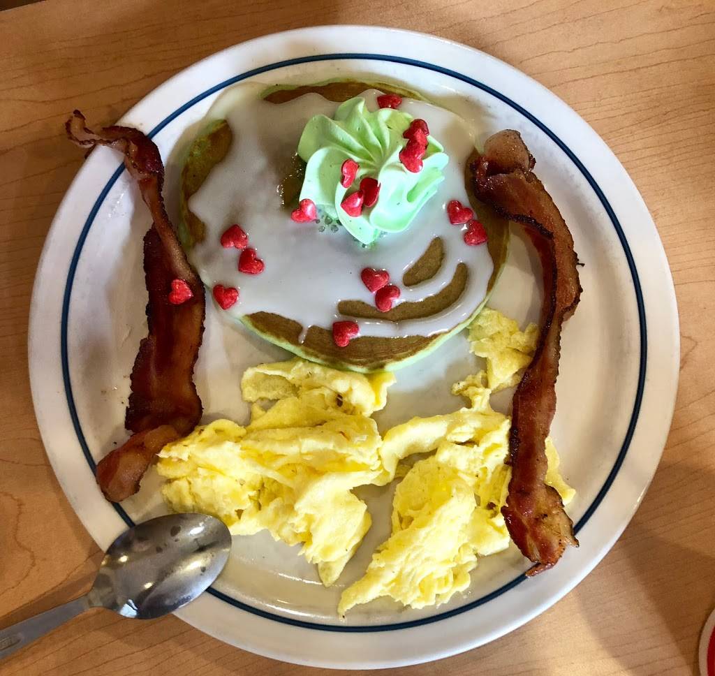 IHOP | bakery | 3020 Justin Rd, Highland Village, TX 75077, USA | 9723177000 OR +1 972-317-7000