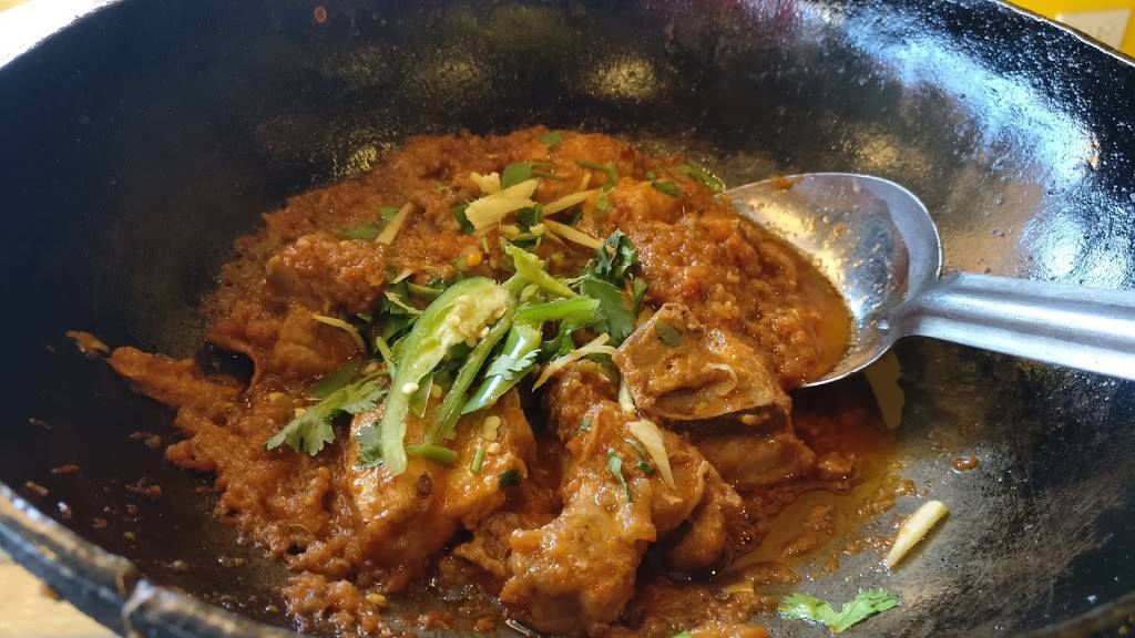 Karahi Corner | restaurant | 2658 W Devon Ave, Chicago, IL 60659, USA | 7735164743 OR +1 773-516-4743