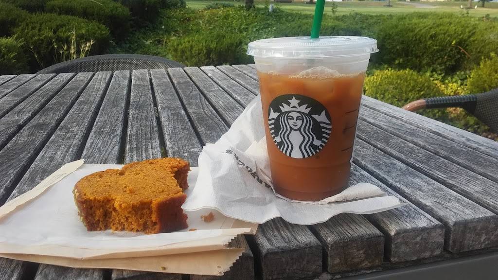 Starbucks | cafe | 13480 Briar St, Leawood, KS 66209, USA | 9132390902 OR +1 913-239-0902