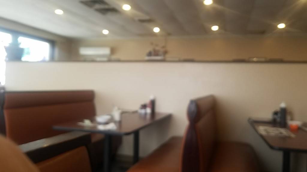 Town Pizza & Cafe | restaurant | 15 Mechanic St, Bellingham, MA 02019, USA | 5089662222 OR +1 508-966-2222