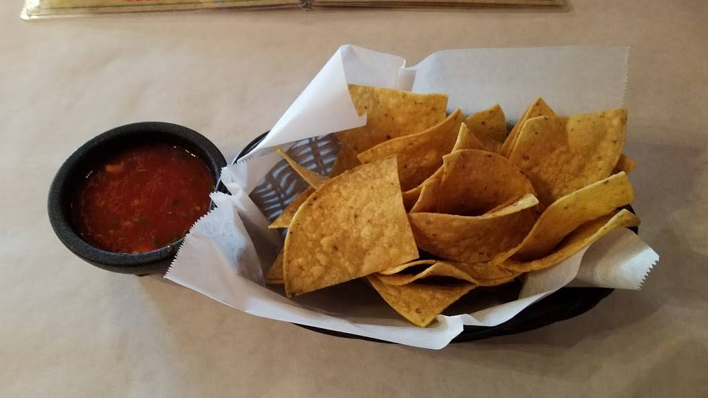 Mi-Hacienda | restaurant | 2601 75th St, Darien, IL 60561, USA | 6309102000 OR +1 630-910-2000