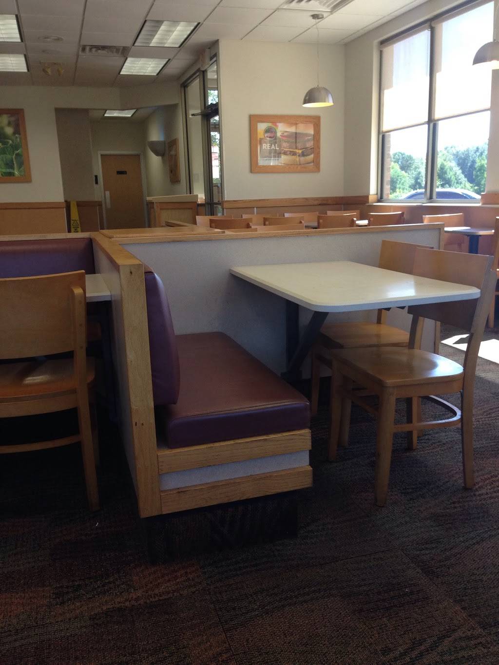 Wendys | restaurant | 5120 E End Blvd S, Marshall, TX 75672, USA | 9039230767 OR +1 903-923-0767