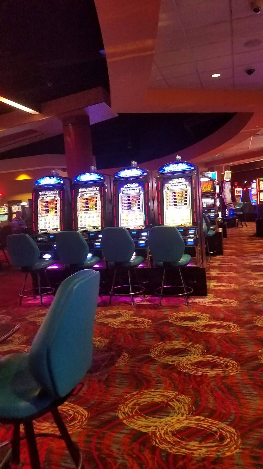 River Bend Casino And Hotel | restaurant | 100 Jackpot Pl, Wyandotte, OK 74370, USA | 9186784946 OR +1 918-678-4946