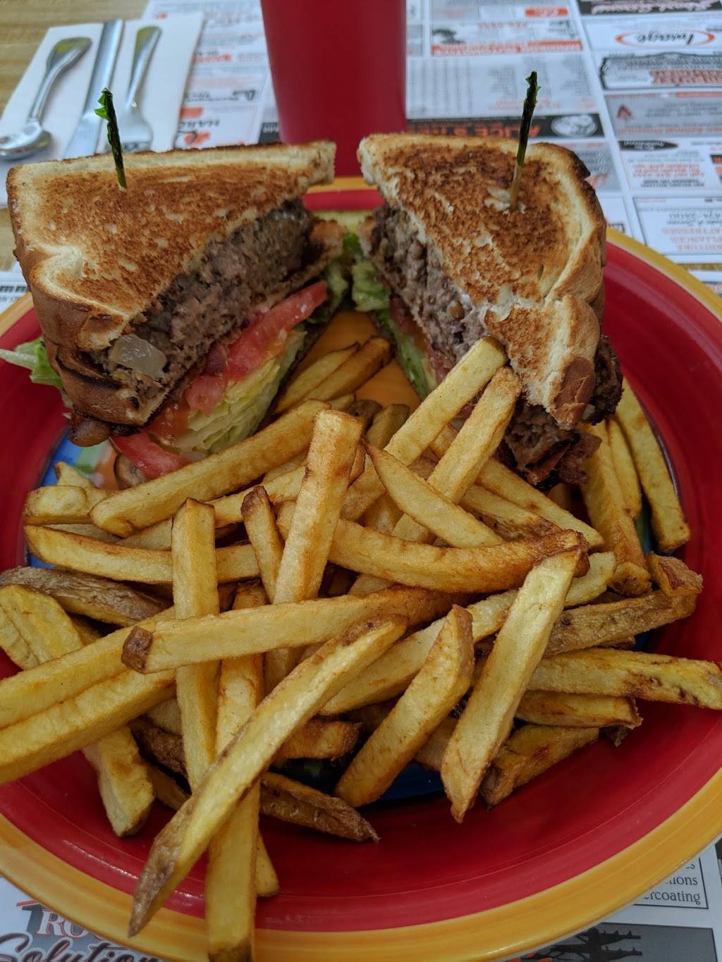 Alices Restaurant | restaurant | 101 North Ave, Skowhegan, ME 04976, USA | 2078584448 OR +1 207-858-4448