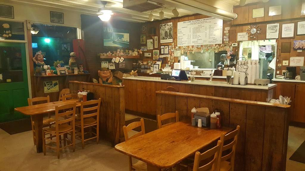 Henrys Smokehouse | restaurant | 240 Wade Hampton Blvd, Greenville, SC 29609, USA | 8642327774 OR +1 864-232-7774