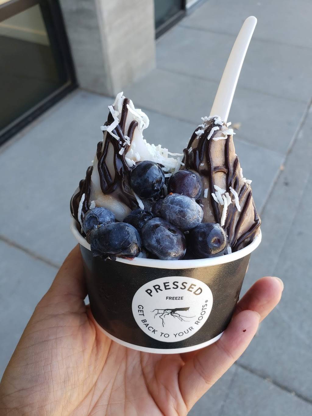 Pressed Juicery | restaurant | 1710 R St Suite 170, Sacramento, CA 95811, USA | 9164970702 OR +1 916-497-0702