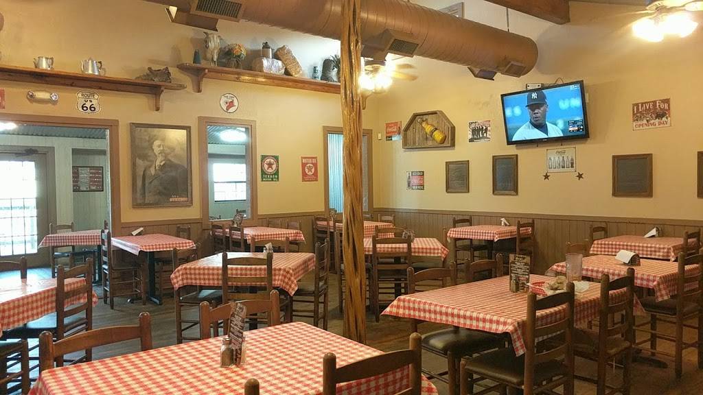 Gradys BBQ | restaurant | 327 E Nakoma St, San Antonio, TX 78216, USA | 2103438070 OR +1 210-343-8070