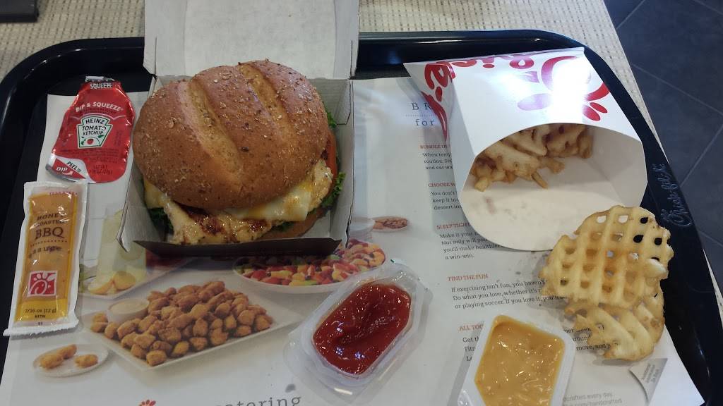 Chick-fil-A | restaurant | 825 E, US-6, Spanish Fork, UT 84660, USA | 8017988129 OR +1 801-798-8129