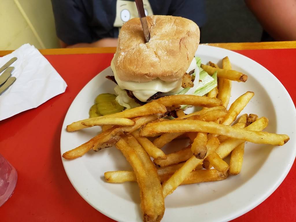 Third Alarm Diner | restaurant | 47 Washington St, Sanford, ME 04073, USA | 2074900557 OR +1 207-490-0557