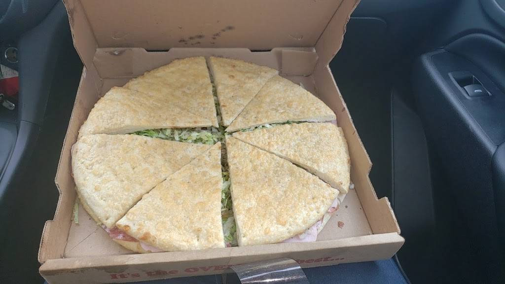 Dan & Vis Pizza | restaurant | 5951 Chene, Detroit, MI 48211, USA | 3139246077 OR +1 313-924-6077