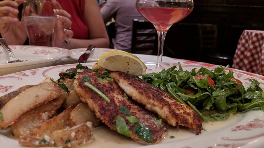 Maggianos Little Italy | restaurant | 1601 Cumberland Mall Suite 200, Atlanta, GA 30339, USA | 7707991580 OR +1 770-799-1580