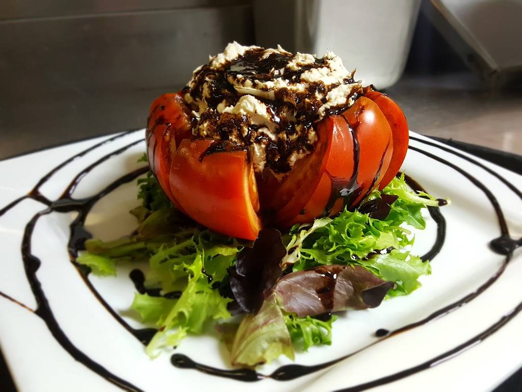 Bath City Bistro | meal takeaway | 75 Macomb Pl, Mt Clemens, MI 48043, USA | 5864690917 OR +1 586-469-0917