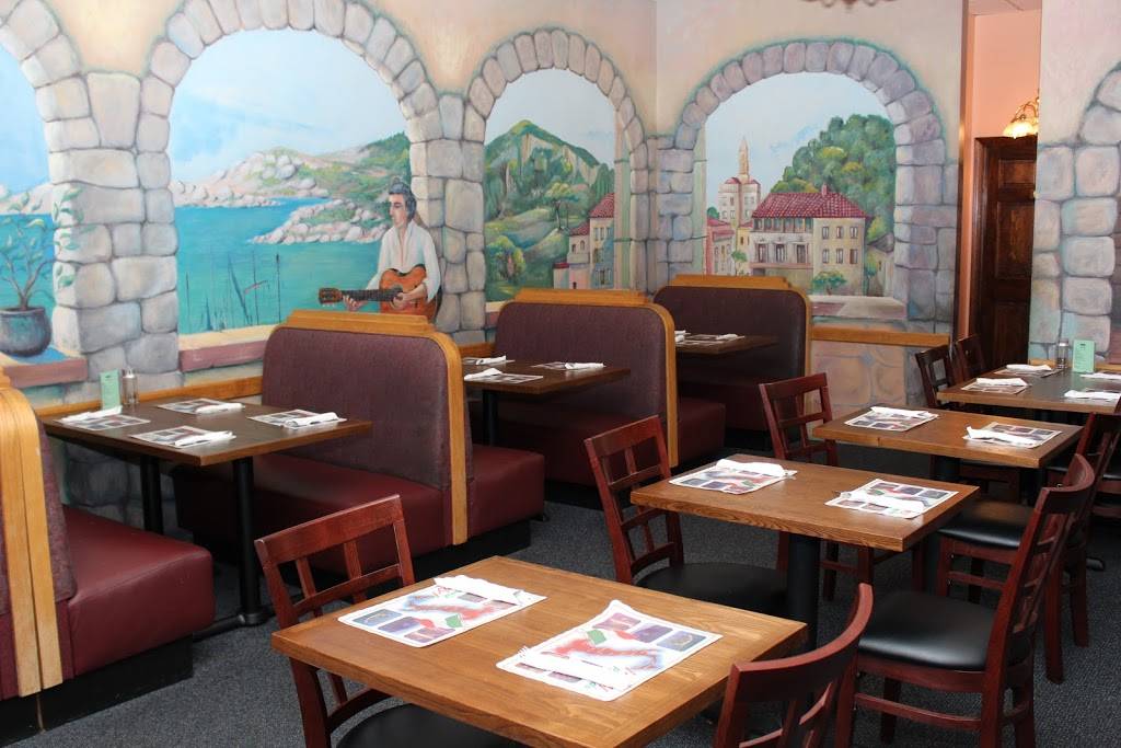 Little Italy Deli & Trattoria | restaurant | 13850 Braddock Rd E, Centreville, VA 20121, USA | 7038303354 OR +1 703-830-3354