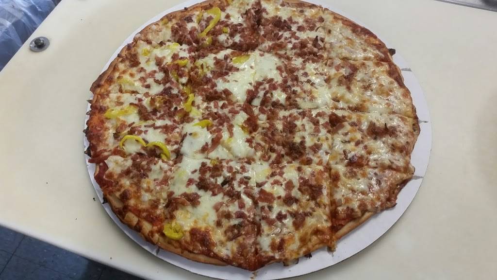 Angilos Pizza | restaurant | 6953 Harrison Ave, Cincinnati, OH 45247, USA | 5135740777 OR +1 513-574-0777