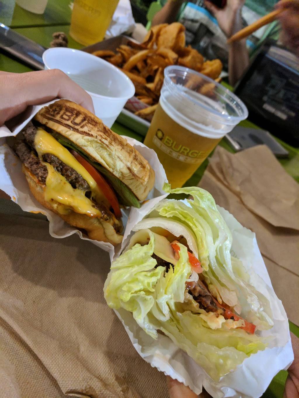 BurgerFi | restaurant | 257 N Cattlemen Rd #90, Sarasota, FL 34243, USA | 9418001800 OR +1 941-800-1800
