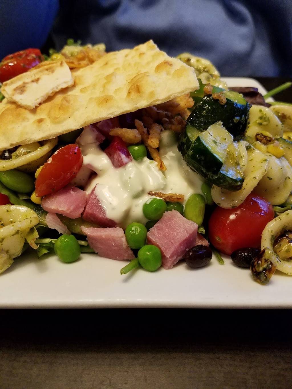 Ruby Tuesday | restaurant | 8811 Greenbelt Rd, Greenbelt, MD 20770, USA | 3015520100 OR +1 301-552-0100